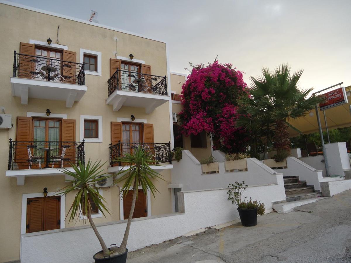 Sweetmemory Hotell Agia Marina  Eksteriør bilde