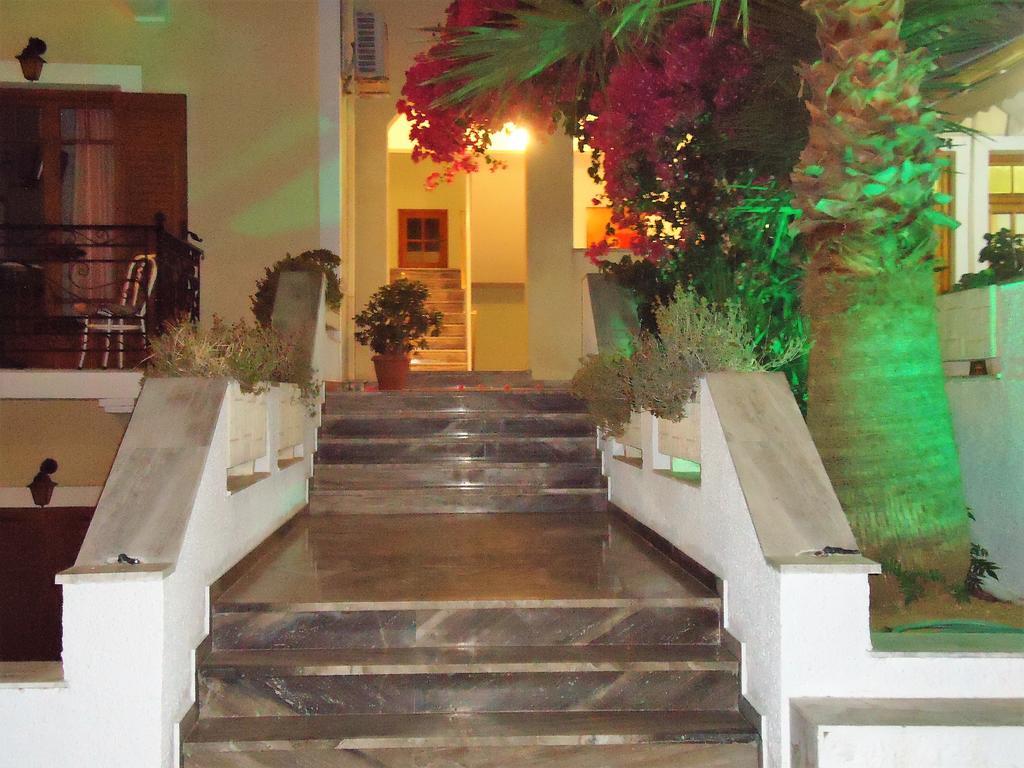 Sweetmemory Hotell Agia Marina  Eksteriør bilde